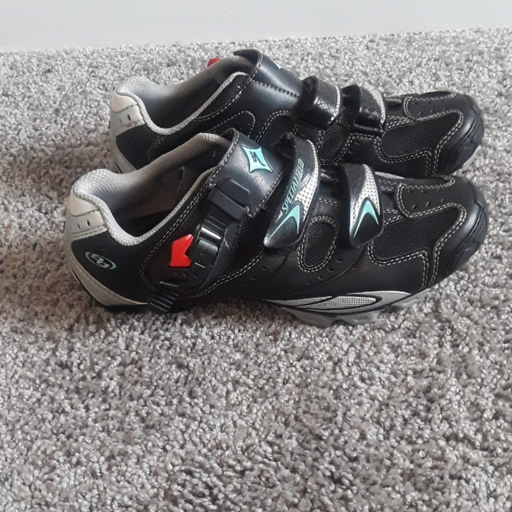 Specialized bodygeometry cycling shoes